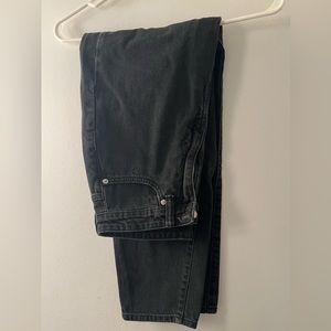 Ardene Jeans mom in black size 2